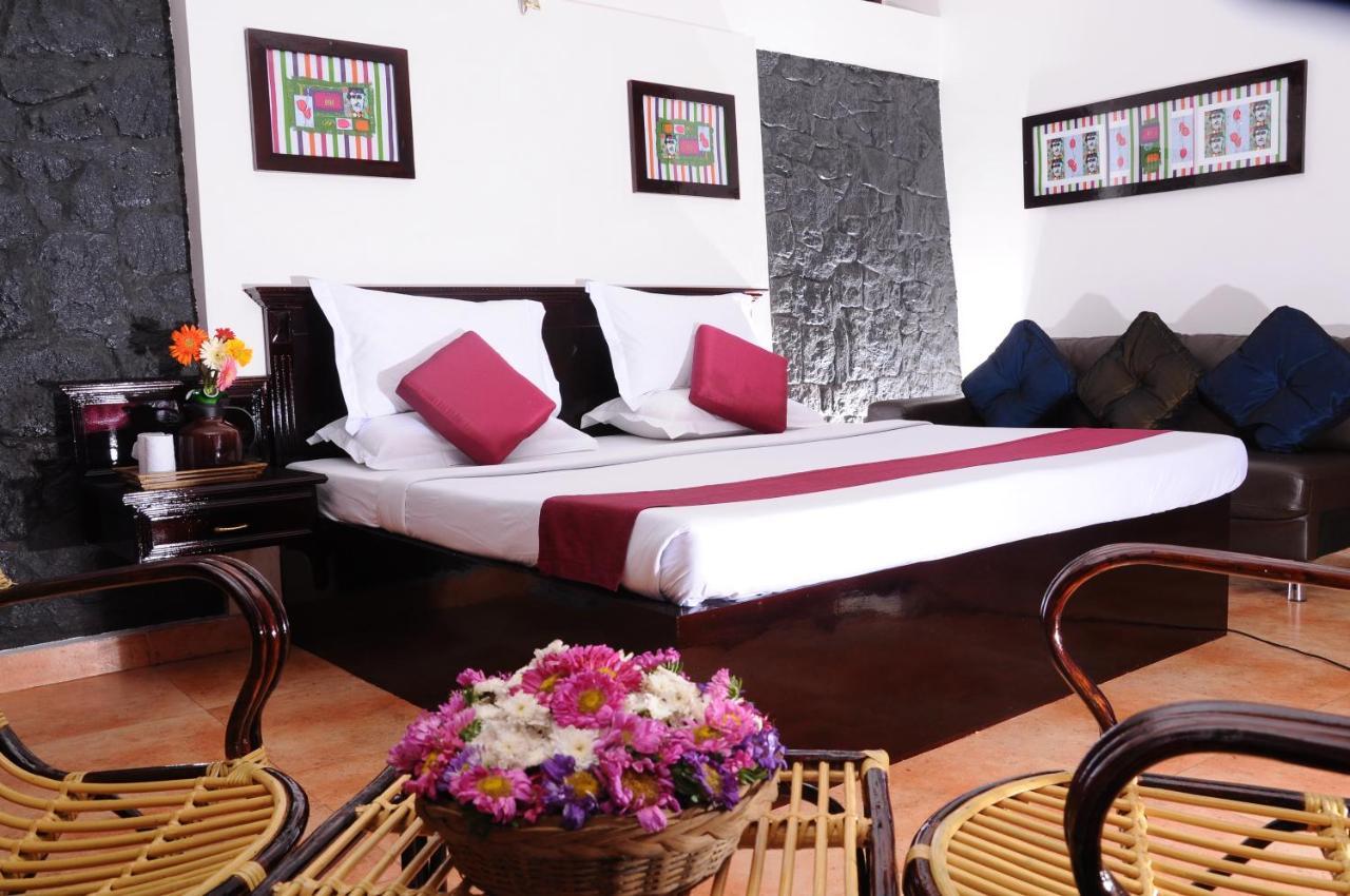 Punarjani Ayurvedic Resorts Ramakkalmedu Екстериор снимка